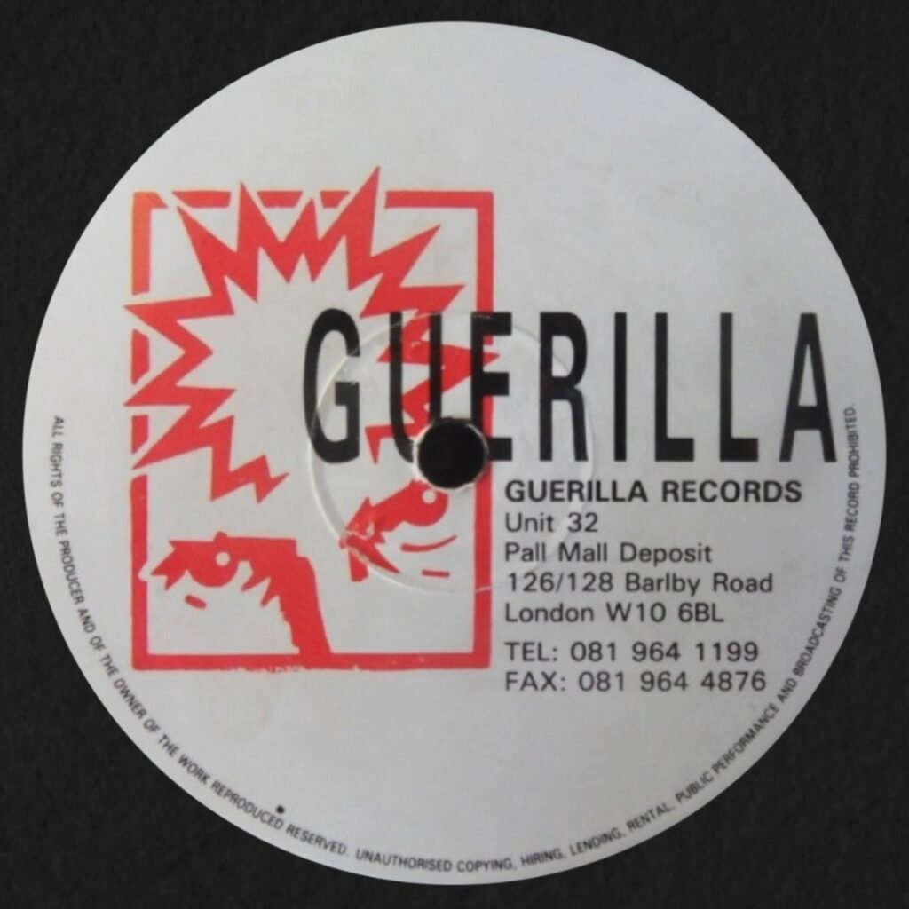 Instagram post from laroze__. This post is in position 6.