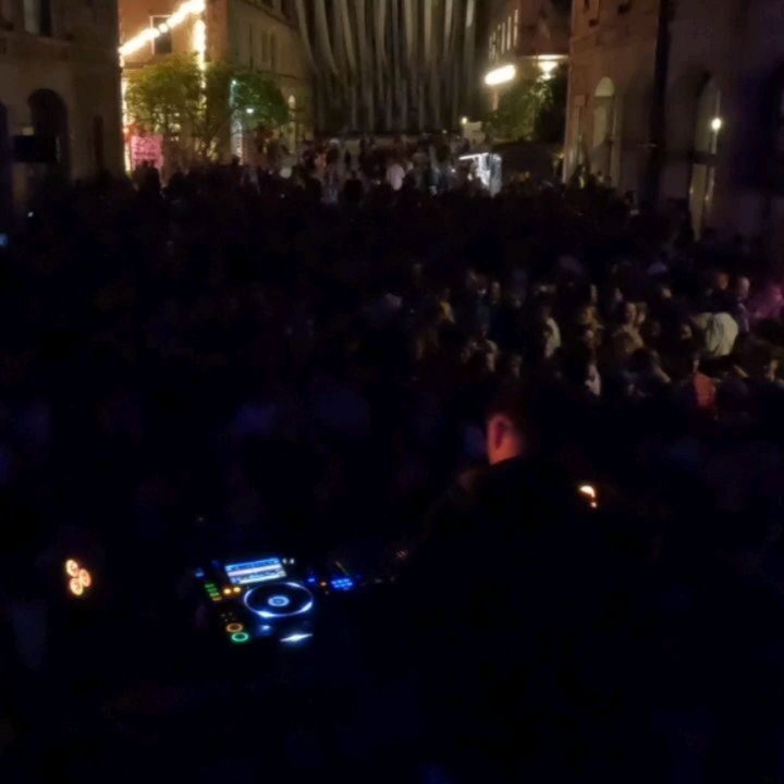 Instagram post from laroze__. This post is in position 4.