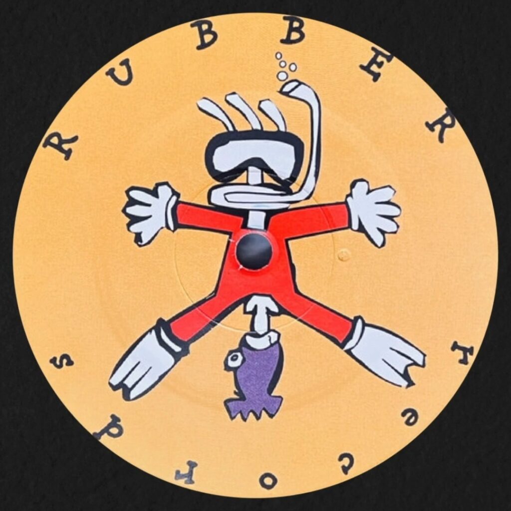 Instagram post from laroze__. This post is in position 9.