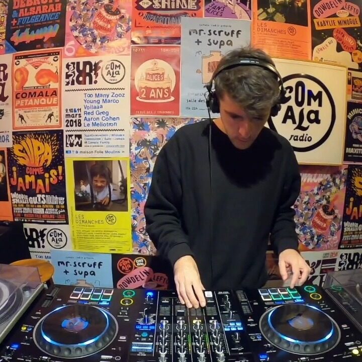 Instagram post from laroze__. This post is in position 3.