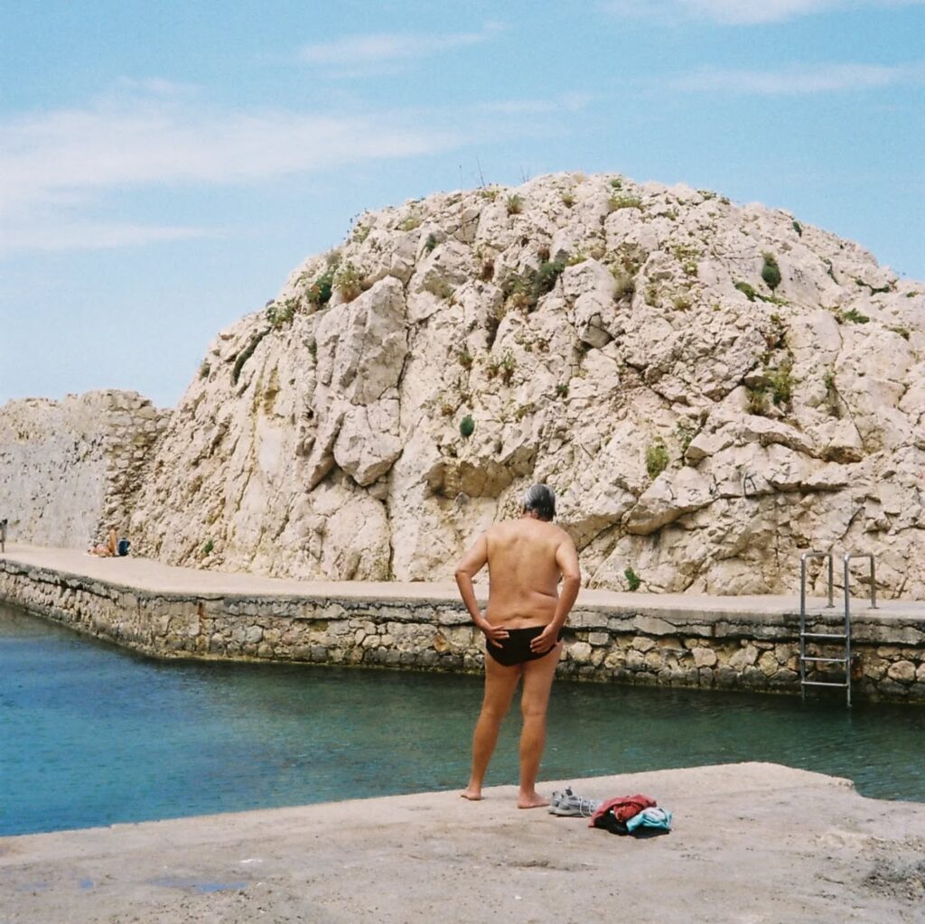 Instagram post from laroze__. This post is in position 15.