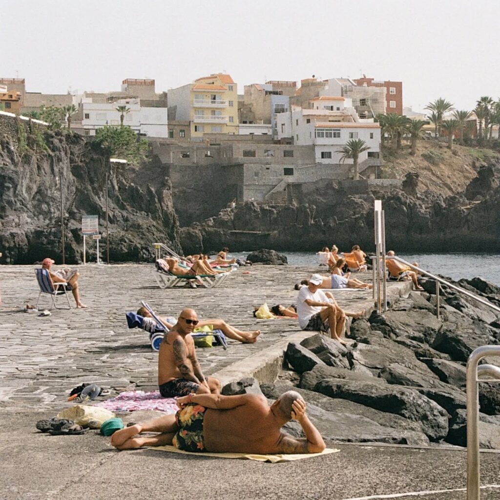 Instagram post from laroze__. This post is in position 11.