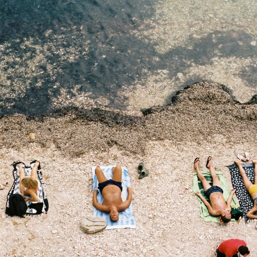 Instagram post from laroze__. This post is in position 12.