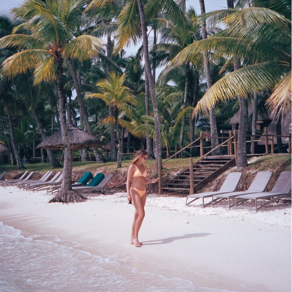 Instagram post from laroze__. This post is in position 1.