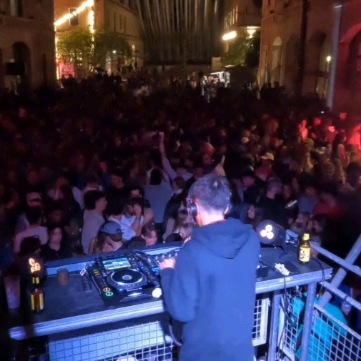 Instagram post from laroze__. This post is in position 3.