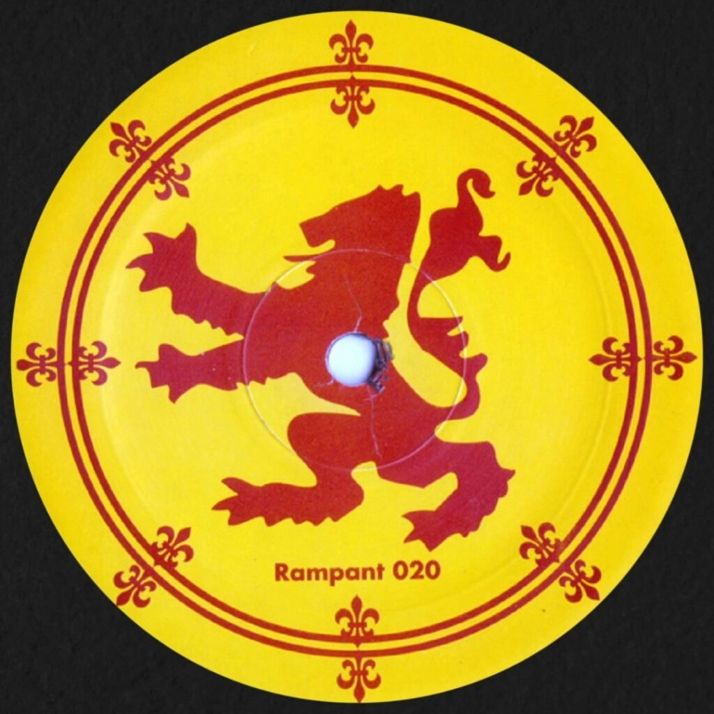 Instagram post from laroze__. This post is in position 4.